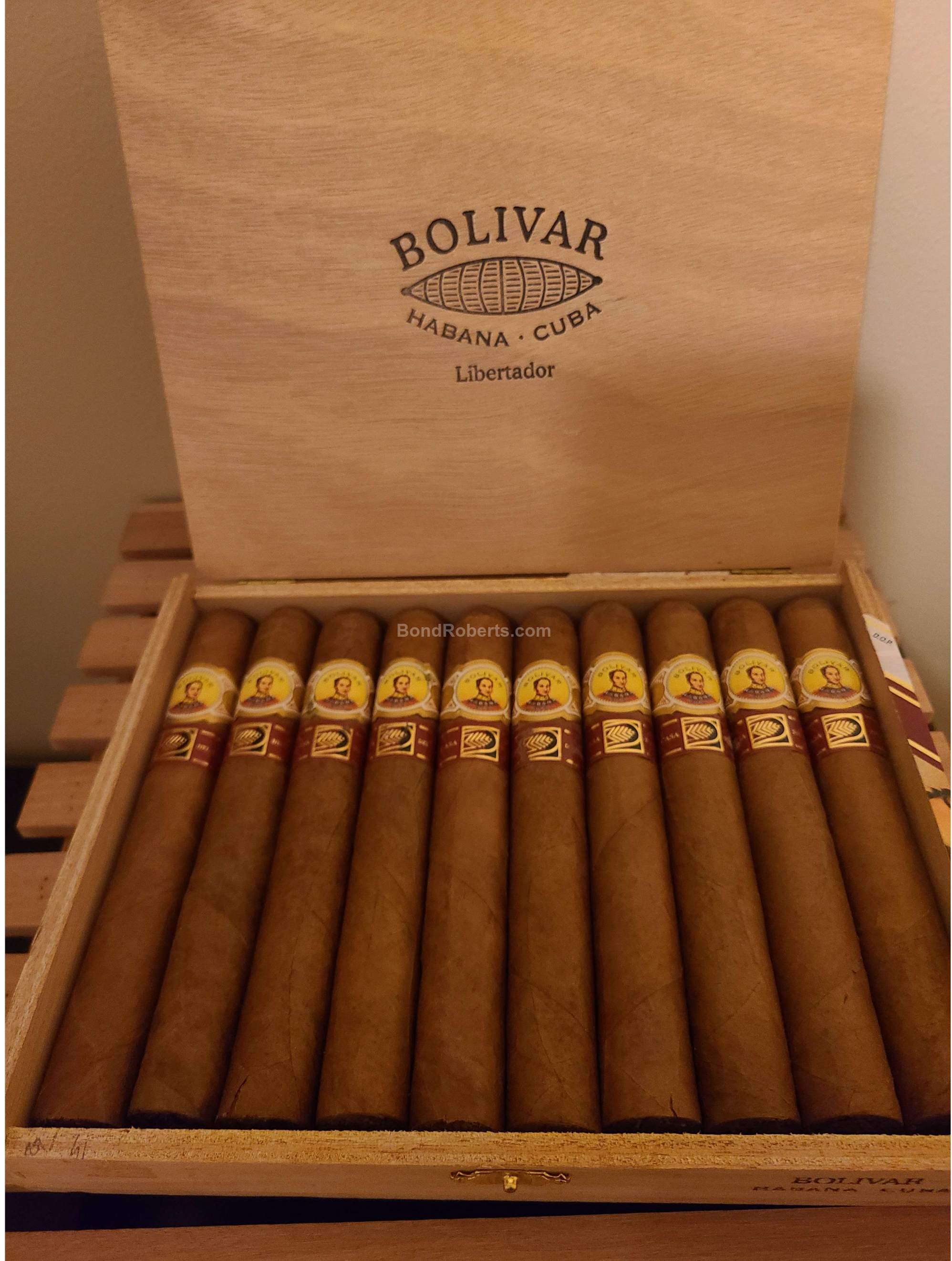 Bolívar Libertador LCDH Exclusivo 2015 Semi Boite Nature Box of 10