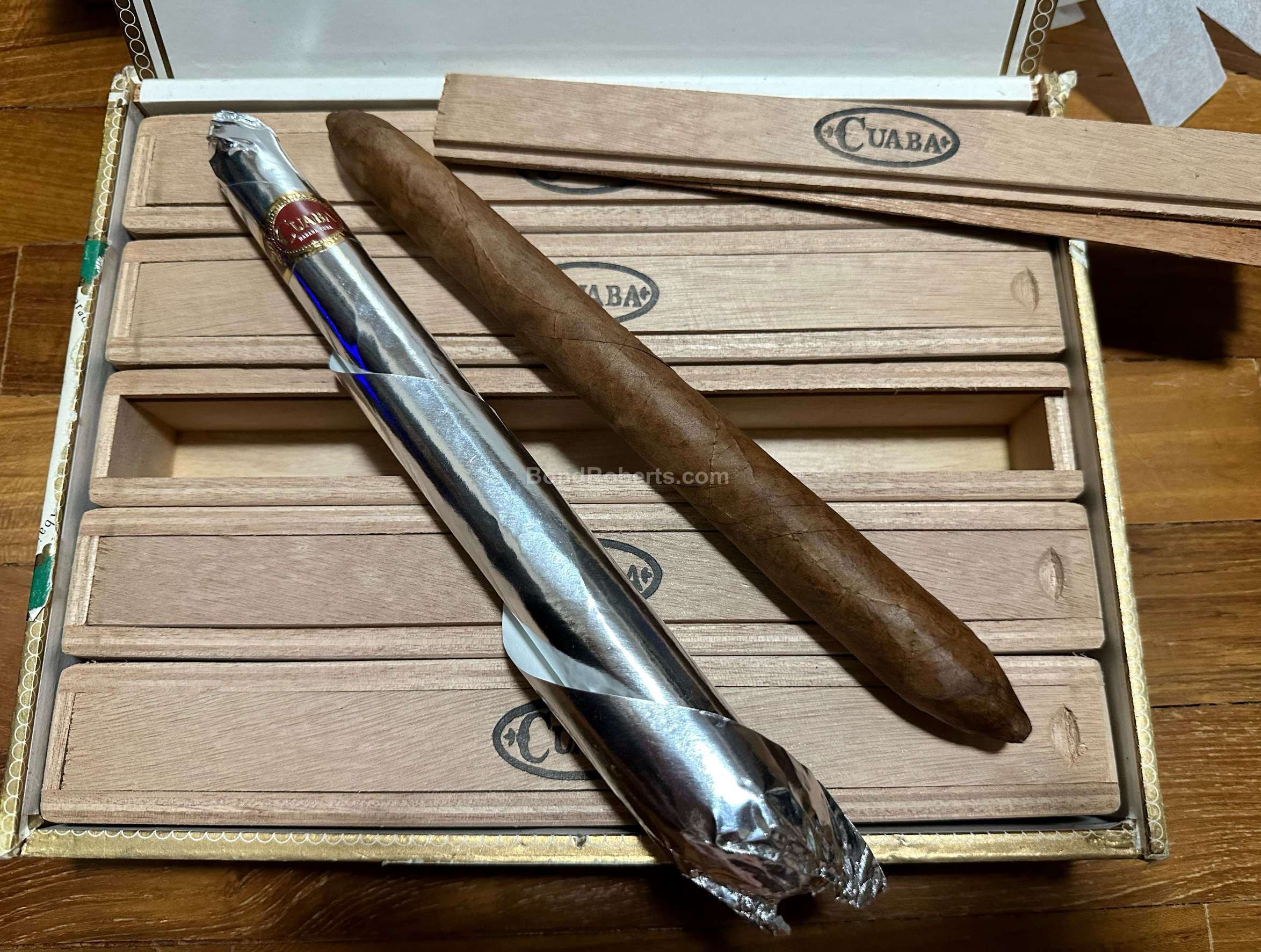 Cuaba Diadema 2004 Dress Box of 5 cigars in aluminium foil 15775