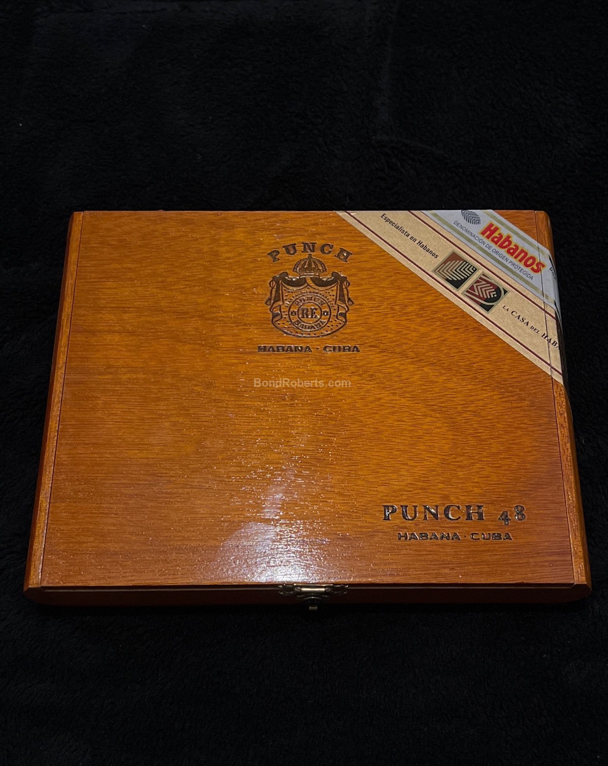 Punch Punch 48 Habanos Specialist Exclusive Dress Box of 10 cigars 7688