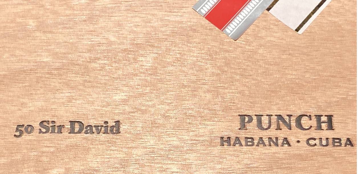 Punch Sir David Edición Regional Hong Kong 2018 Slide Lid Box of 50