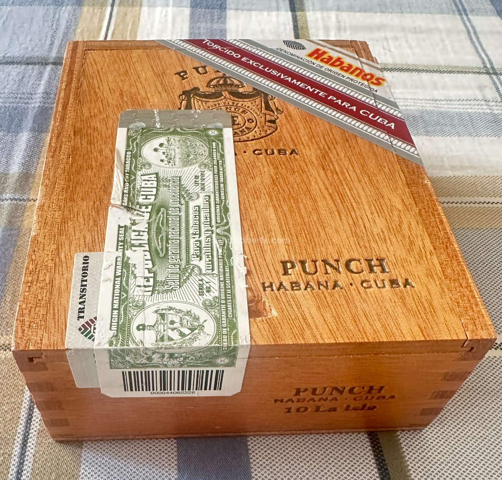Punch La Isla Edición Regional Cuba 2018 Numbered slide lid box of 10