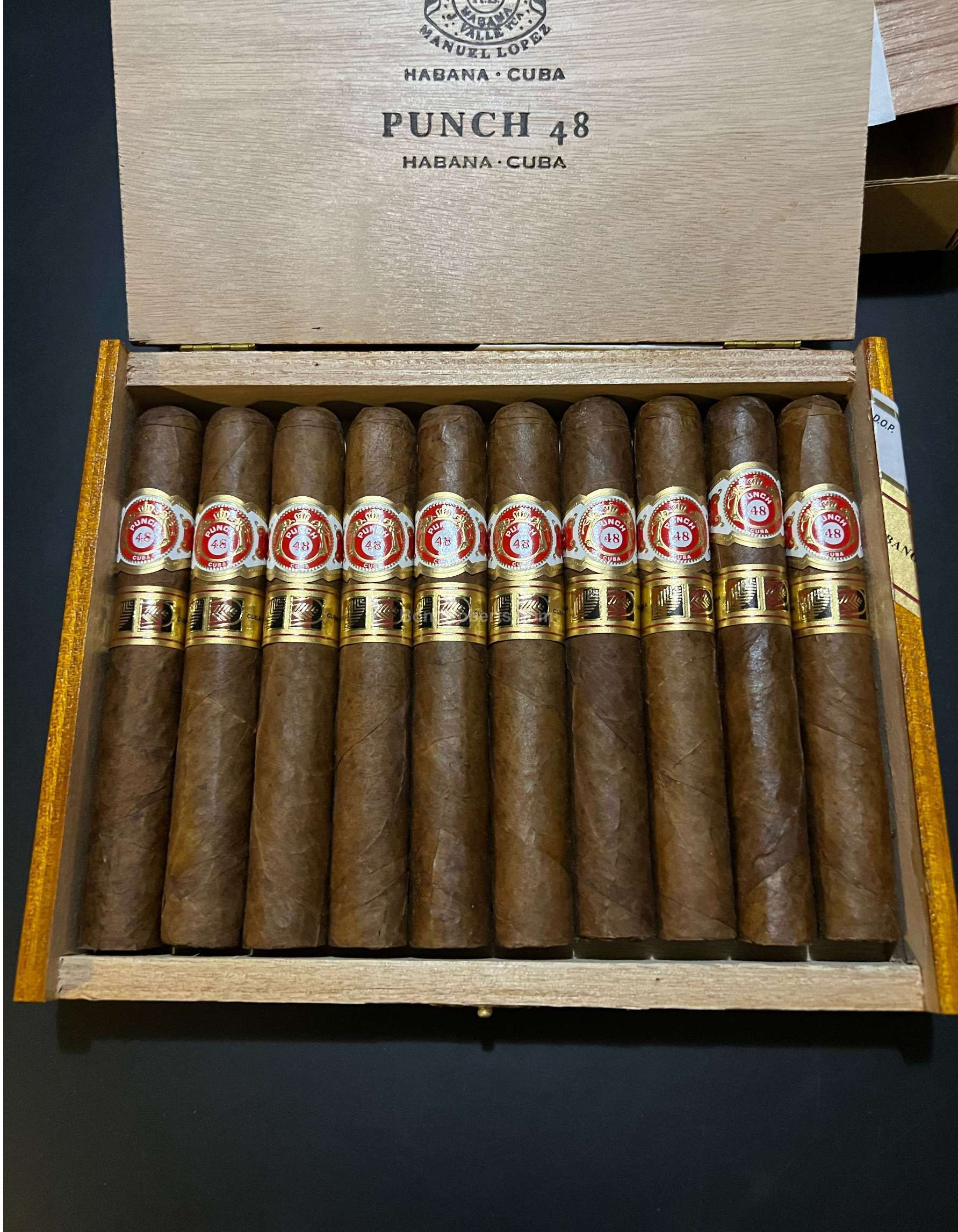 Punch Punch 48 Habanos Specialist Exclusive 2017 Dress Box of 10 cigars
