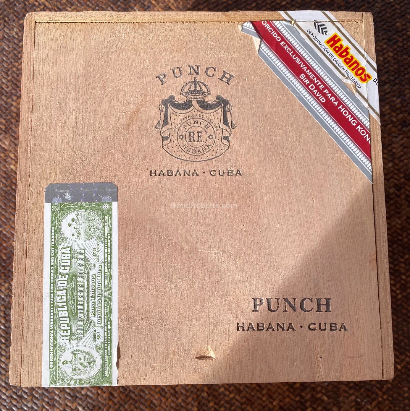 Punch Sir David Edición Regional Hong Kong 2018 Slide Lid Box of 50