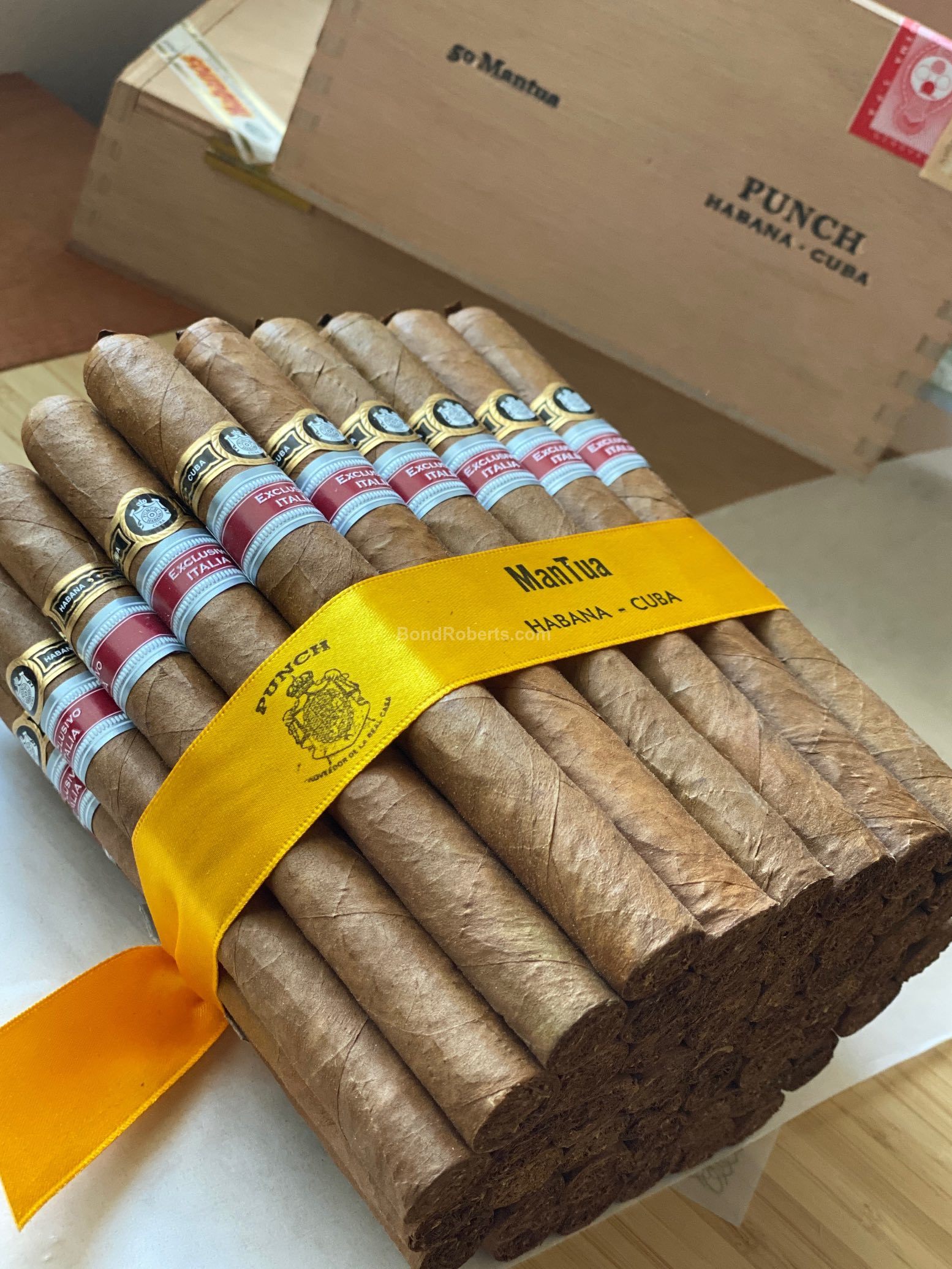 Punch Mantua Edición Regional Italia 2020 Numbered slide lid box of 50