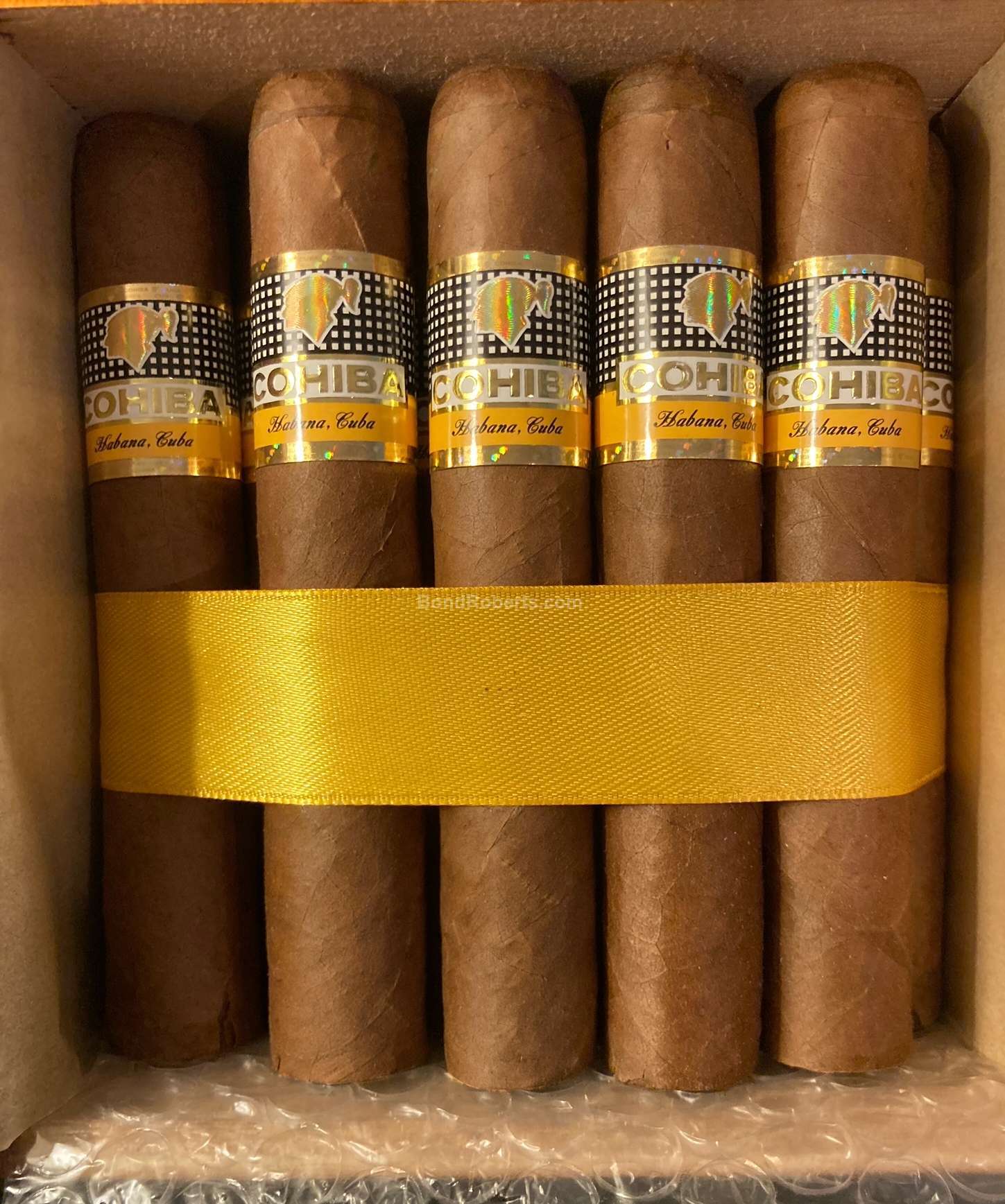 Cohiba Robustos 2016 Varnished Slide Lid Box of 25 cigars 21140