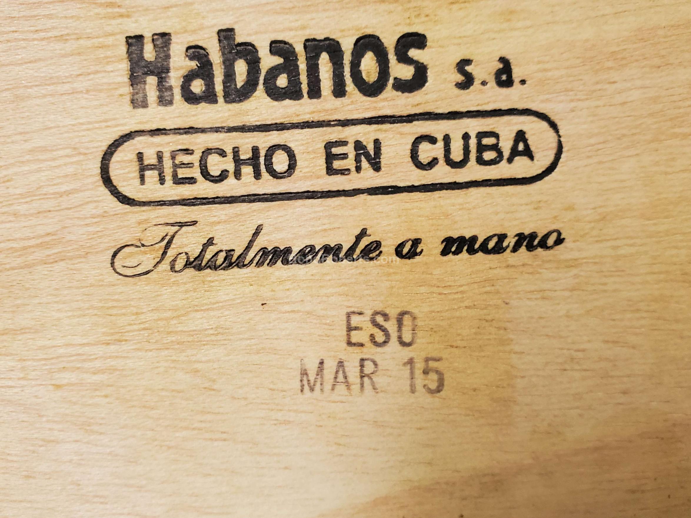 Bolívar Coronas Gigantes 2015 Dress Box of 25 cigars 25246