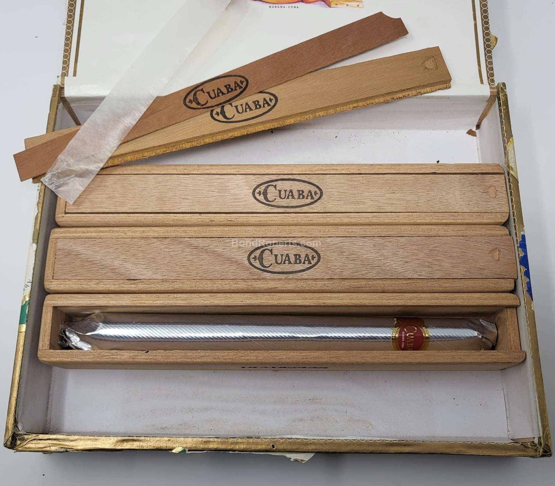 Cuaba Diadema 2008 Dress Box of 5 cigars in aluminium foil 15326