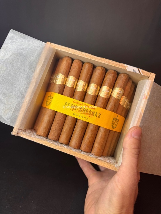 Por Larrañaga Petit Coronas